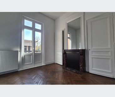 Maison à Louer à LILLE 1263 € - Photo 5