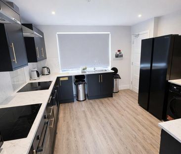 1 bedroom house of multiple occupation to rent - Photo 4