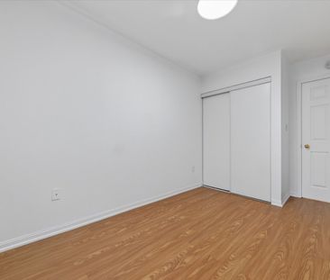 For Lease - 1535 Sarasota Crescent, Oshawa, Ontario - Photo 3