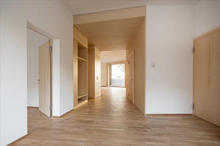 "Mieten ohne Kaution - Tschent Wohna - urban mit viel Grünzone" - Foto 2