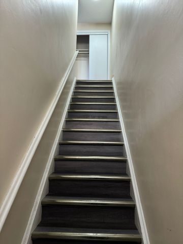 For Lease - 3828 A Bloor Street, Toronto, Ontario - Photo 2