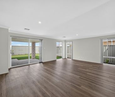 Brand New Home with Ducted Airconditioning! - Photo 1