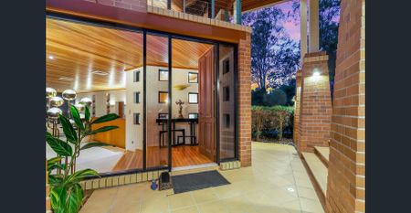 Architectural Residence Set on Private Equestrian Acreage - Garden Maintenance Included - Option of Furnished or Unfurnished - Photo 2