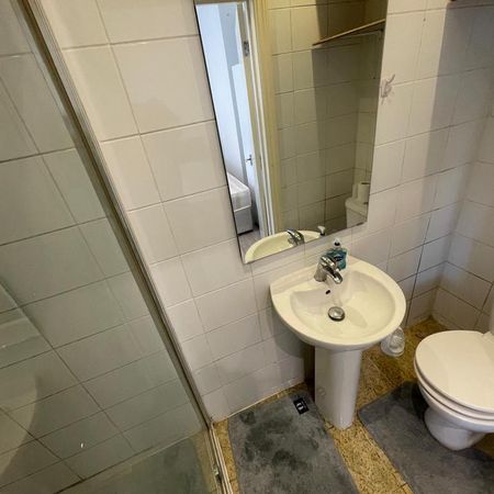 Studio to rent - Photo 4