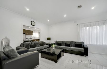 19 Michael Street, Lalor - Photo 4