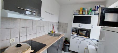 Location Appartement 3 pièces 52m² MONTIGNY LES METZ 57950 - Photo 4
