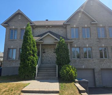 À louer / Maison à étages - Photo 1