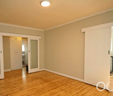 Open the Door to Versatile Family Living - Photo 2