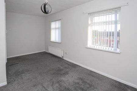 19 Highfern Gardens, Belfast, BT13 3RD - Photo 4
