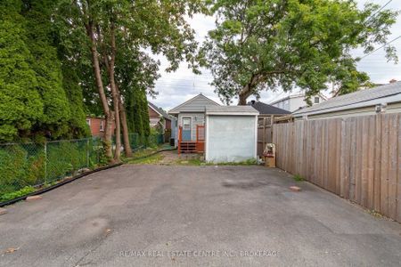 For Lease - 295 Strathearn Avenue, Hamilton, Ontario - Photo 5