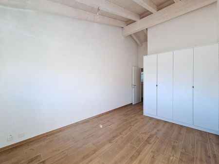 Vex, villa mitoyenne neuve en duplex bien orientée de 3.5 P et de 120m2 avec terrasse - Photo 2