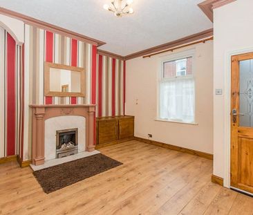 2 bedroom terraced house to rent - Photo 3