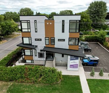 845 Champlain Street, Chatelaine Village, Ottawa, ON - Photo 6