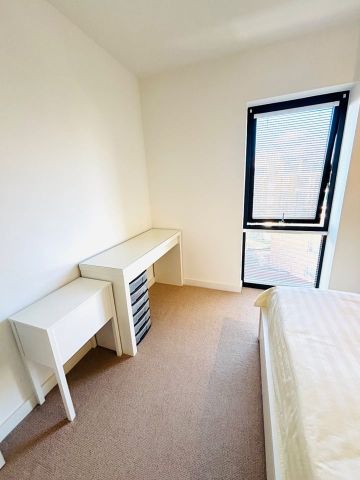 Room in a Shared Flat, Clubhouse Apartments, E14 - Photo 5