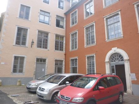 Location Appartement 3 pièces 74m² - Photo 5