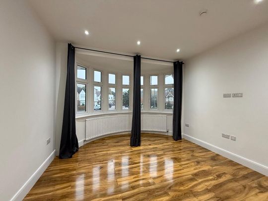 5 bedroom semi-detached house to rent - Photo 1