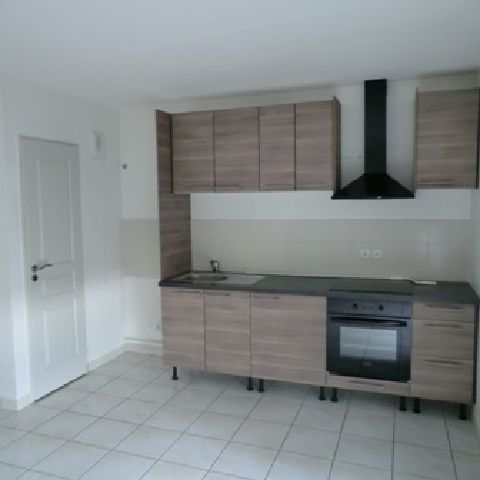 Location Appartement 3 pièces 72m² CHALON SUR SAONE 71100 - Photo 1