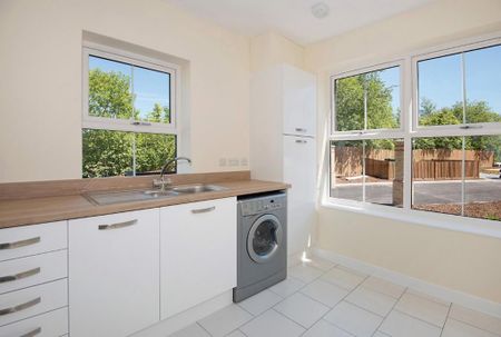 2 bedroom end of terrace house to rent - Photo 3