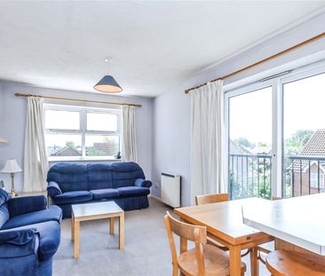 2 bedroom apartment to rent Blackthorn Close, Cambridge, CB4 - Photo 1