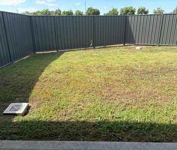 2/15 Jersey Close, Tamworth - Photo 1