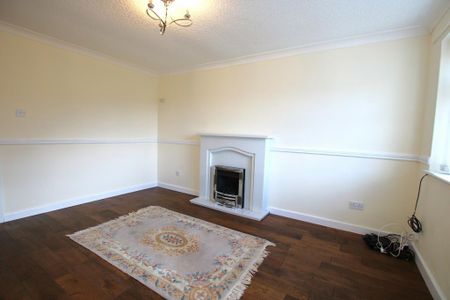 2 bedroom semi-detached bungalow to rent - Photo 4