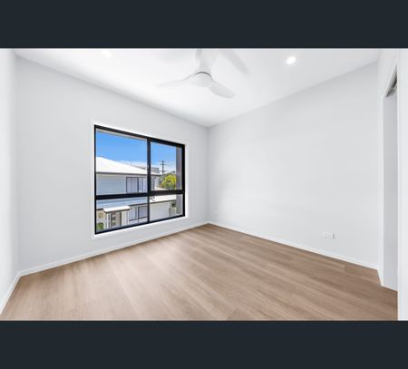 2/41 Ridge Road, Maroochydore, Qld 4558 - Photo 4