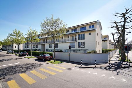 "Wohnen auf 2 Etagen in Allschwil" - Photo 4