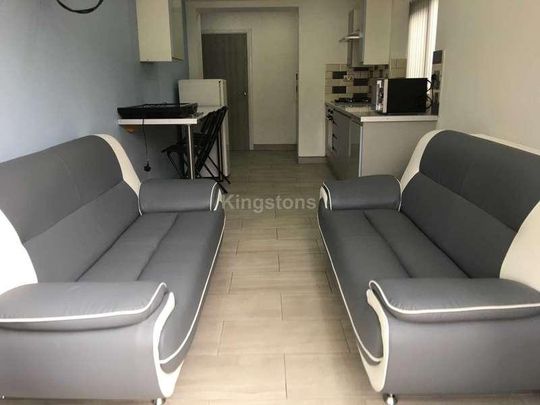 Treorky Street, Cardiff, CF24 - Photo 1