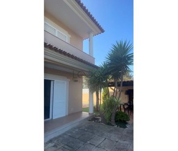 Luxury 6 room Detached House for rent in Birre, Cascais, Lisbon - Photo 5