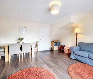 3 Bed Semi-Detached House, Terry Road, CV3 - Photo 1