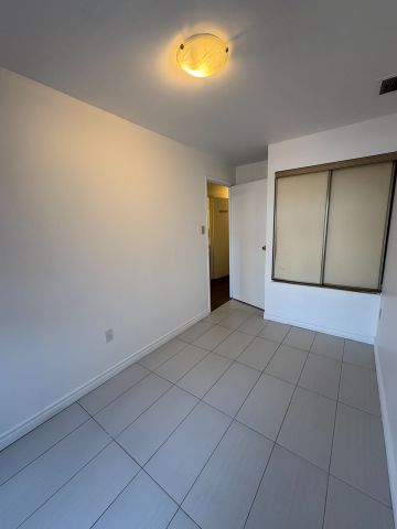 For Lease - 603 Gerrard Street Unit# 2, Toronto, Ontario - Photo 4