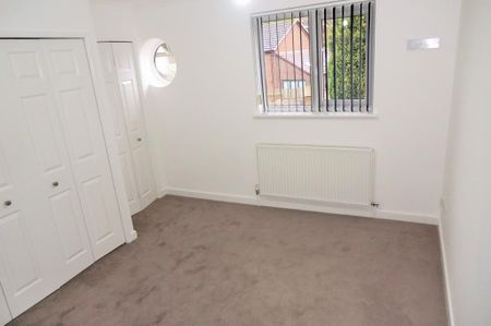 2 bedroom terraced house to rent - Photo 3