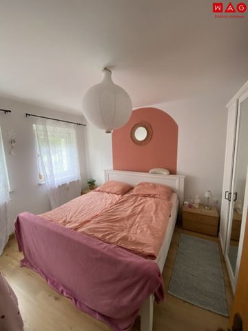 Dein Platz zwischen Stadt & Natur – helle 3-Zimmer-Wohnung in Steyr-Münichholz mit durchdachtem Grundriss, gemütlicher Wohnatmosphäre und perfekter Anbindung für entspanntes Wohnen! - Photo 2