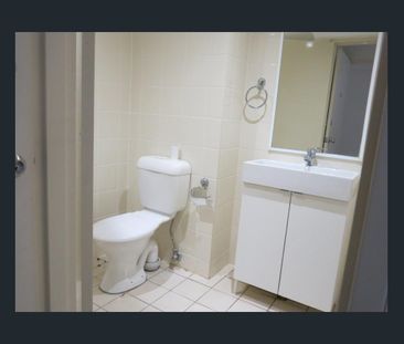 MODERN STUDIO IN TOP LOCATION WITH FREE GAS AND ELECTRICITY - Photo 2