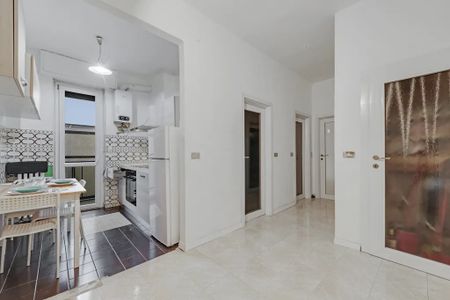 Via Beato Padre Pio da Pietrelcina, Milan, Lombardy 20142 - Photo 5