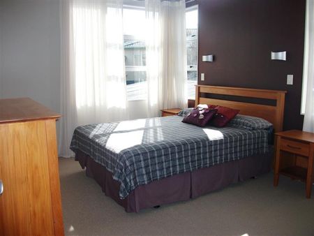Property Management12 Bushglen Court, Browns Bay - House for Rent - Photo 5