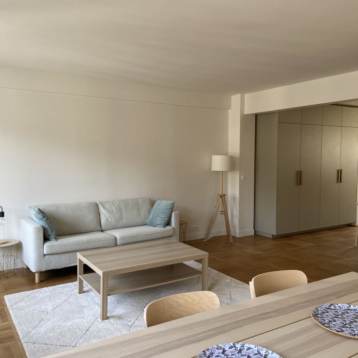 SPACIEUX 2 PIECES MEUBLE PARIS 15 ème - Photo 1