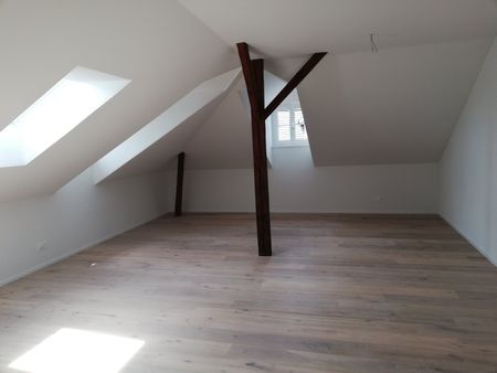 "Helle 1.5-Zimmer-Dachwohnung im Herzen von Wil" - Photo 5