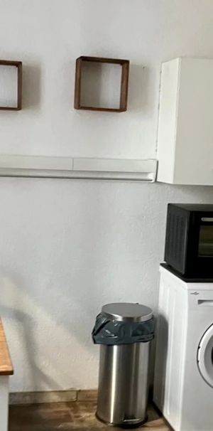 Beau T1 meublé rénové - Photo 1