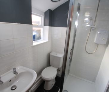 1 Bedroom Ground Floor Flat, Chester - Photo 3