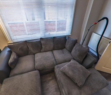 6 bedroom house share to rent - Photo 1