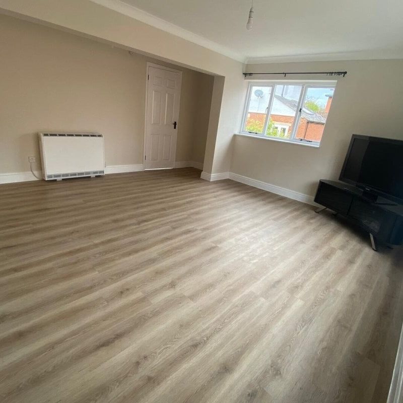 The Beeches - Photo 1