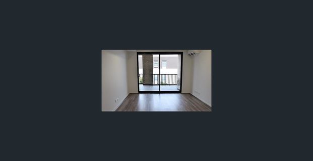 Prime Location - Photo 1