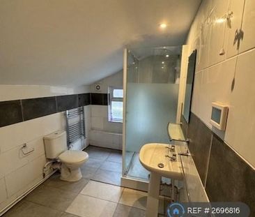 3 bedroom terraced house to rent - Photo 2