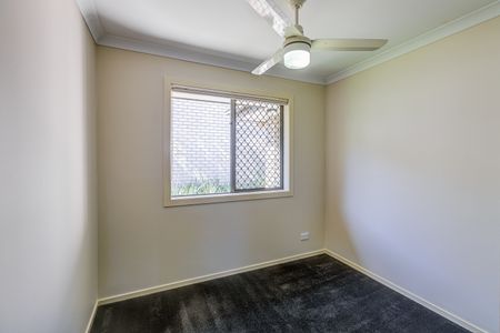 19 Parkview Street, Bahrs Scrub QLD 4207 - House For Rent | Domain - Photo 3
