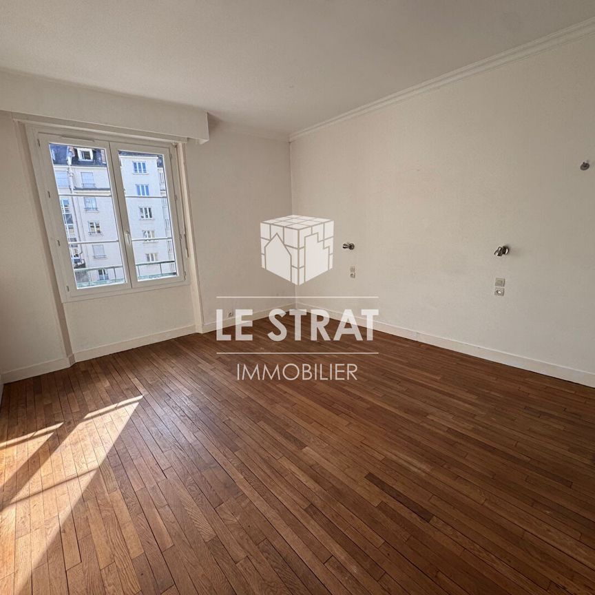 Location Appartement 4 pièces 118m² - Photo 1