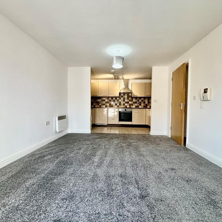 2 bedroom apartment to rent - Photo 1