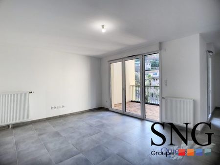 T4 DUPLEX AVEC LOGGIA ET PARKING - Photo 4