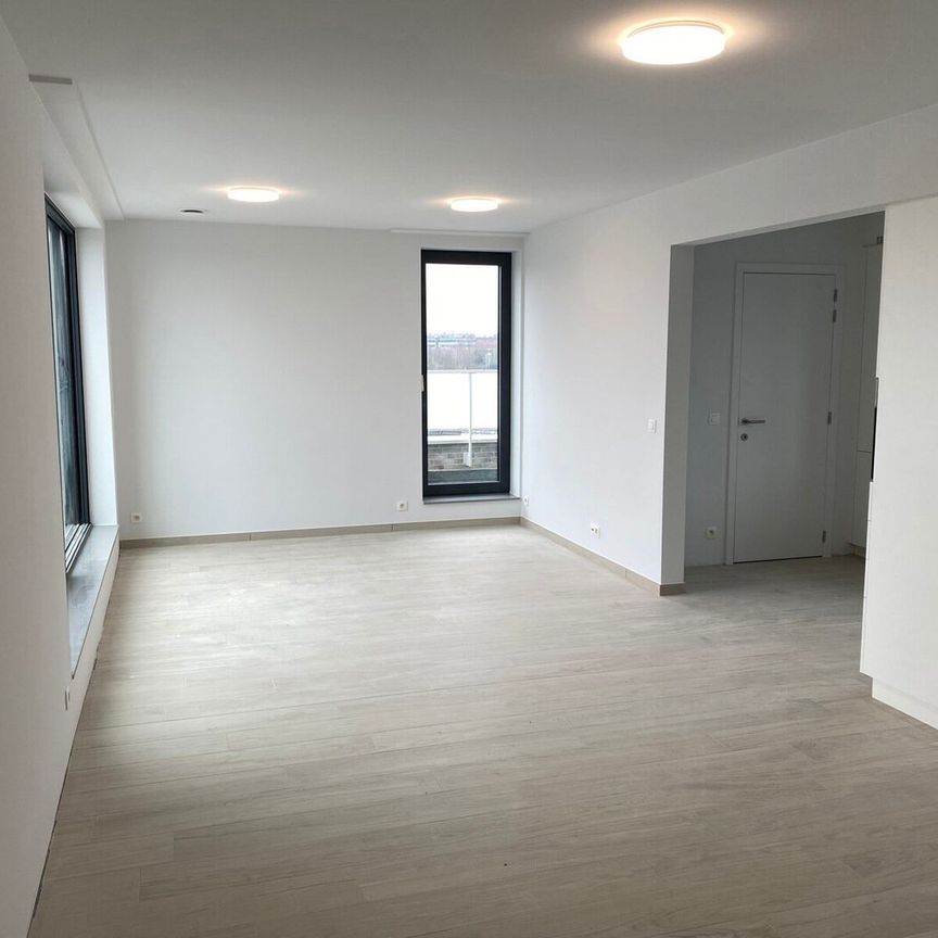 NIEUWBOUW Penthouse op de 3de verdieping, met terras aan de voor- en achterkant. - Foto 1