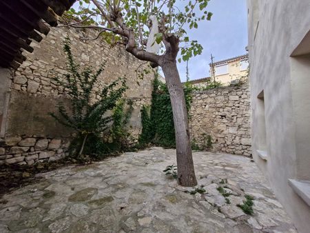 A LOUER T2 MEUBLE AVEC TERRASSE SIGEAN - Photo 3